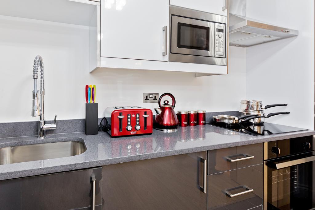 Metro Service Apartments Bedford Extérieur photo