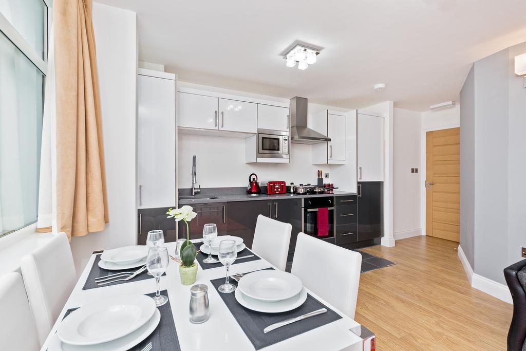 Metro Service Apartments Bedford Extérieur photo